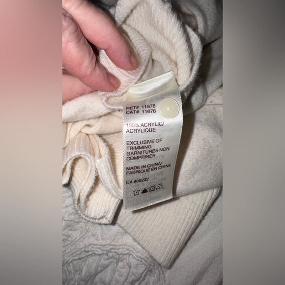 Vintage Embellished Floral Cardigan – Cream – Medium (Fits Large - Picture 8 of 9